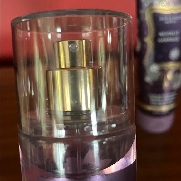 Bath & Body Works Moonlit Goddess Collection - Purple and Silver - Picture 6 of 15